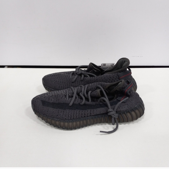 NWT Authentic Adidas Yeezy Boost 350 V2 Reflective